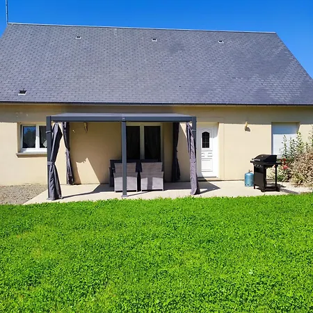 Holiday home Le Du Bonheur Villedieu-les-Poeles-Rouffigny