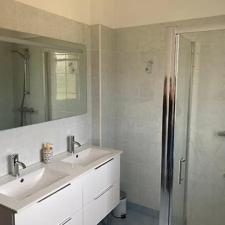 Le Du Bonheur 펜션 *